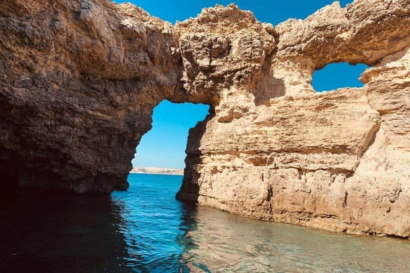 Mellieha: 1:00pm Speedboat round Comino Caves 2h Blue Lagoon - Walking to St. Marija Tower