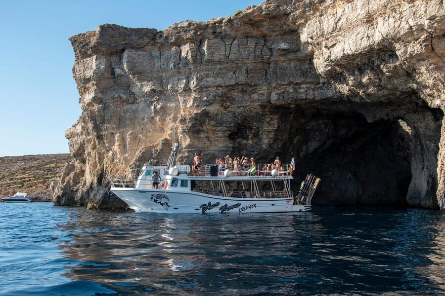 Mellieha: Comino, Crystal & Blue Lagoon 2 Bay Evening Cruise - Crystal Lagoon gives you the first full hour