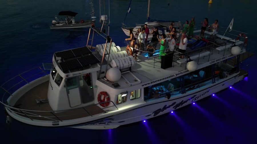 Mellieha: Comino, Crystal & Blue Lagoon 2 Bay Evening Cruise - What Pegasus is like on the water