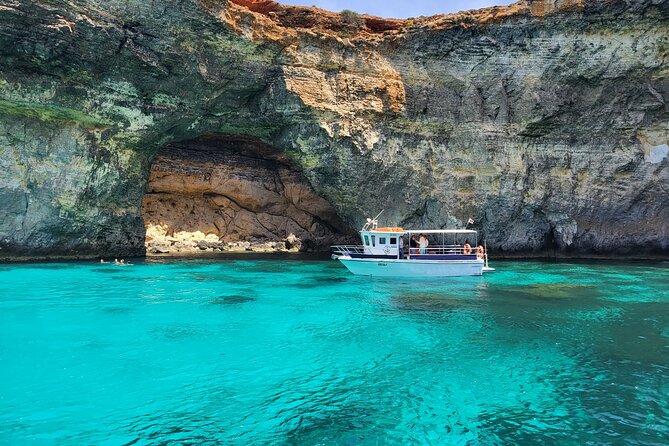 Mellieha: Gozo, Comino, Sea Caves, and Blue Lagoon Cruise - Weather can change the whole outing