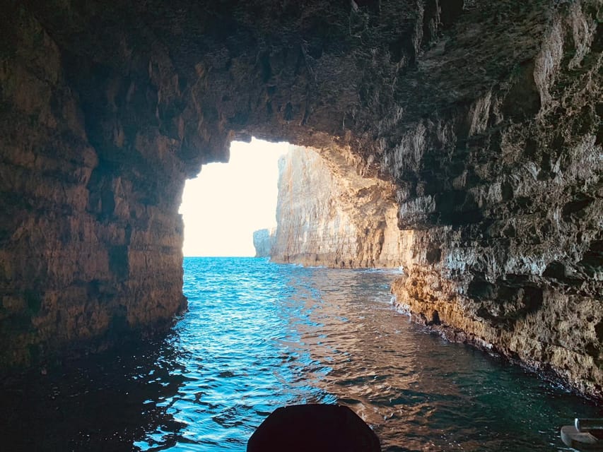 Mellieha: Speedboat Trip Round Comino Caves 2h @ Blue Lagoon - Leaving Marfa Bay and finding your sea legs