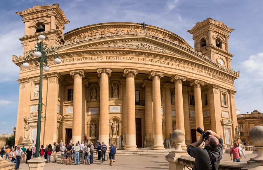 Mosta: City Highlights Tour with Buffet Lunch - Going Underground In The World War II Shelter