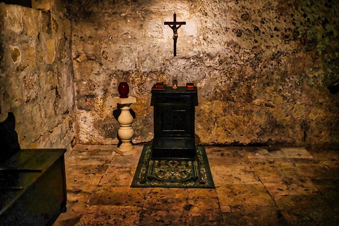Mysteries in a Valletta Monastery - Guided Tour - Mario turns religious detail into a story