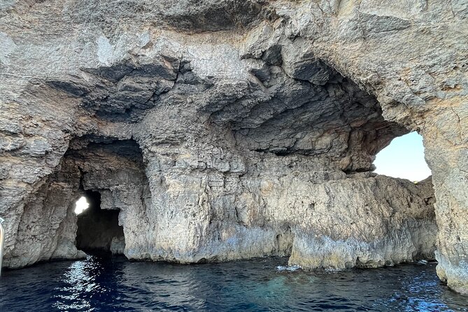 Private Boat Charter Blue Lagoon Crystal Lagoon and Comino - Crystal Lagoon and the sea caves