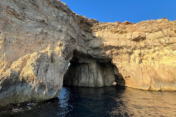 Private Boat Charter Blue Lagoon Crystal Lagoon and Comino - Who will enjoy this boat charter most