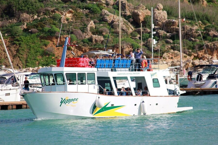 Private Boat Charter - Comino/Parts of Gozo - What the skipper adds to the experience