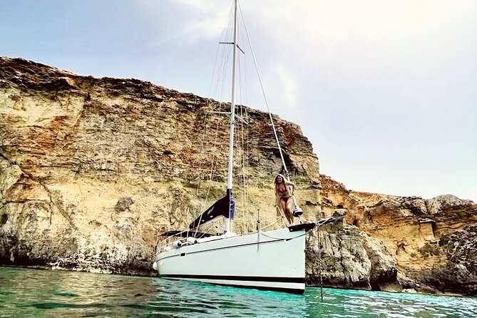 Private Boat Charter to Comino Blue Lagoon - Blue Lagoon: beautiful, famous, and often crowded