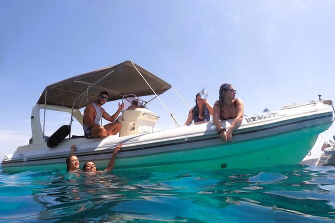 Private Boat Tour to Blue Lagoon Comino Caves and Gozo - A captain who adapts the outing