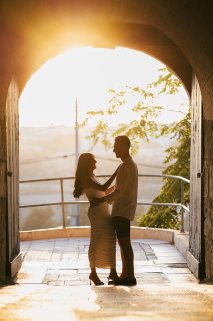 Private Couples Photoshoot in Malta - Who should book this experience