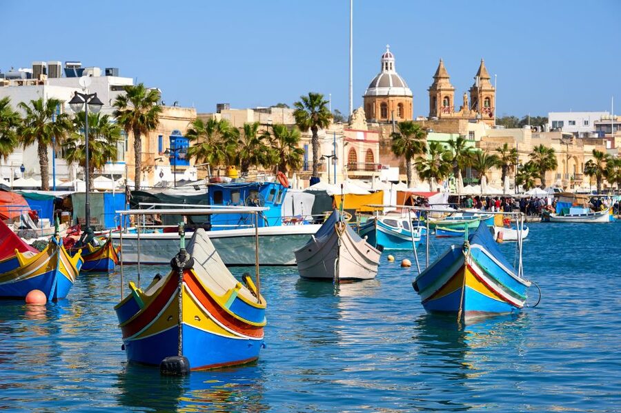 Private Driver to roam the island of Malta (VIP) - Food, Water, and Vehicle Comfort