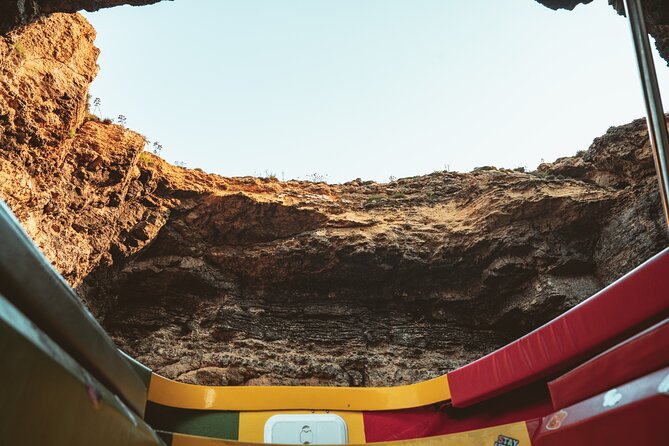 Private Speedboat 3hrs Blue Lagoon, Crystal Lagoon & Caves - The 1618 coastal tower and Crystal Lagoon