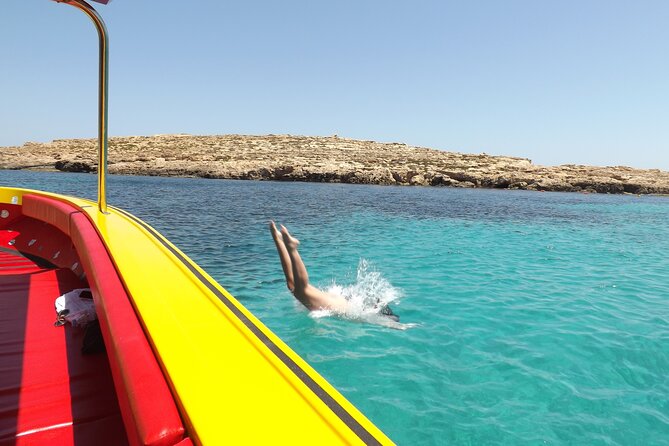 Private Speedboat 3hrs Blue Lagoon, Crystal Lagoon & Caves - Starting near Gozo, with Comino ahead