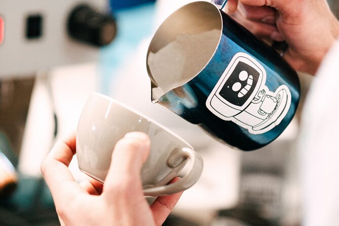Sensory Coffee Master Class: A Unique Island Experience - Working with the AeroPress