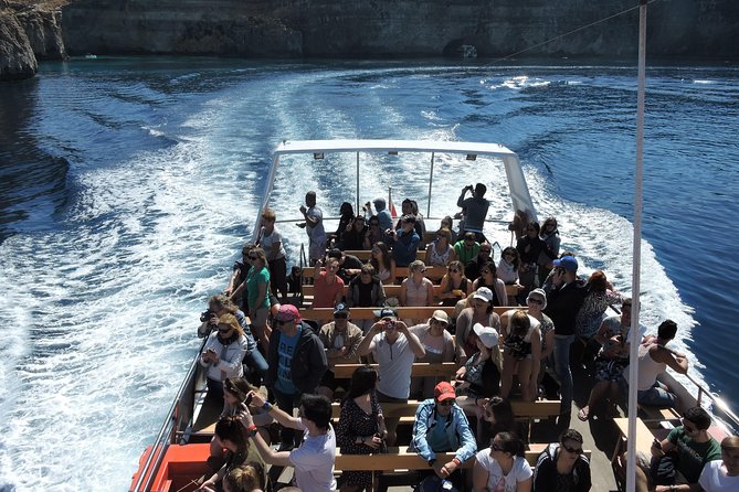 Sliema Cruise to Gozo, Comino and Blue Lagoon in Beautiful Malta - The coastal cruise past Malta’s bays