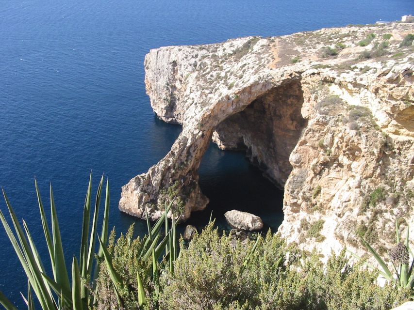 Southern Malta: Blue Grotto, Hagar Qim, and Marsaxlokk Tour - Why this southern Malta route works