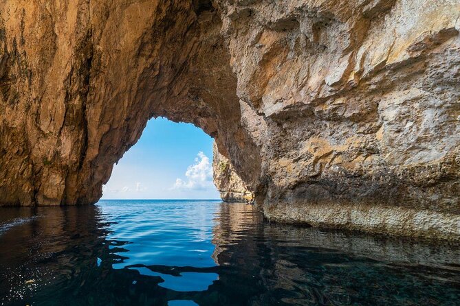 Temples, Blue Grotto, Marsaxlokk - Key points at a glance