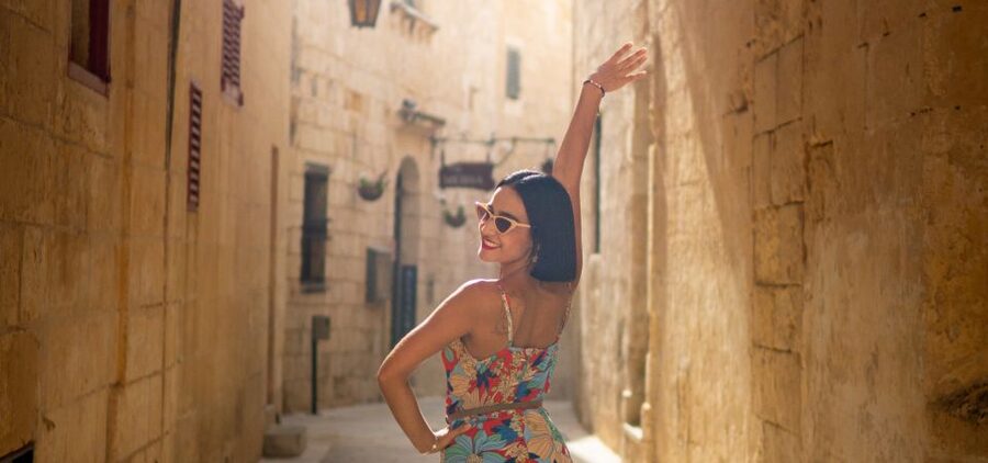 The best photo session in Malta - One Hour in Valletta, From Meeting Point to Final Pose