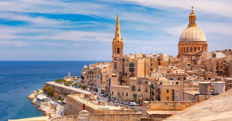 Valletta: Express Walk with a Local in 60 minutes - What the local perspective adds