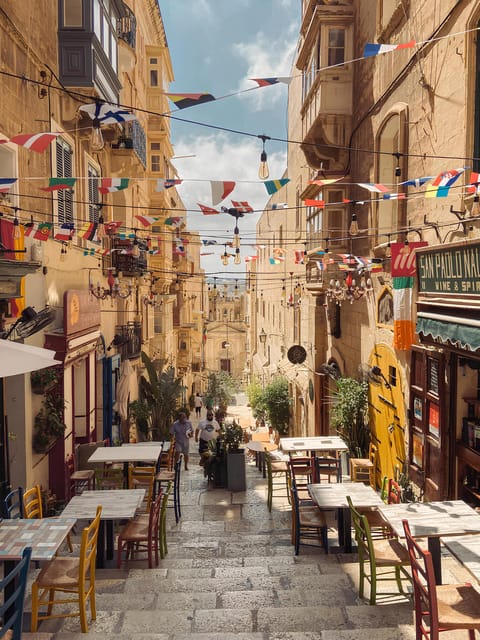 Valletta: Express Walk with a Local in 60 minutes - Who will get the most from this walk?