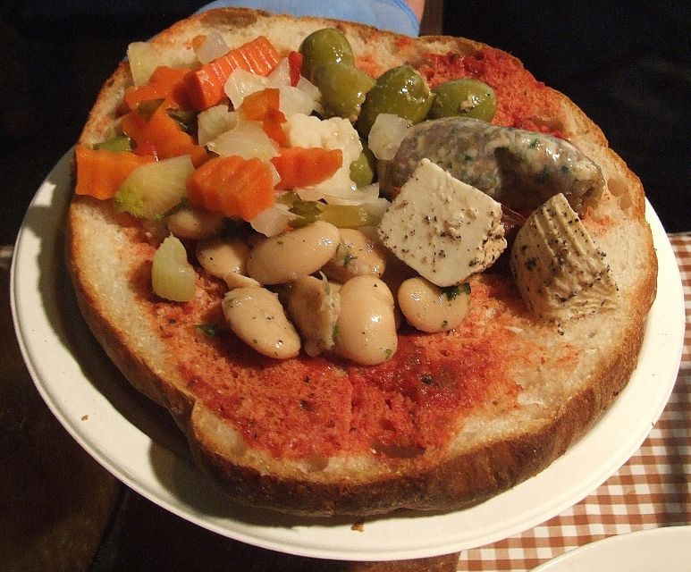 Valletta: Food and Culture Private Tour - Pastizzi: Malta’s crisp, everyday classic
