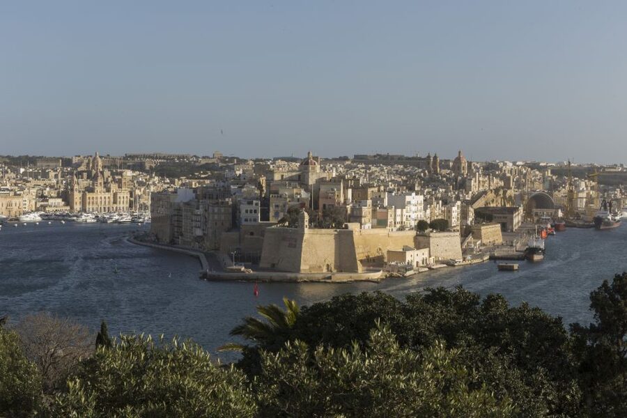Valletta: Guided City Walking Tour - Churches and characteristic streets
