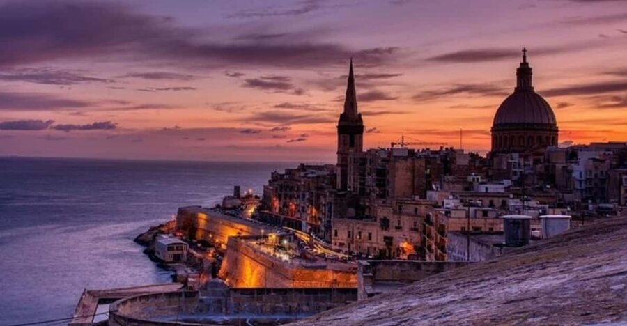 Valletta: Guided Walking Tour - Grandmaster’s Palace courtyard and St. George’s Square
