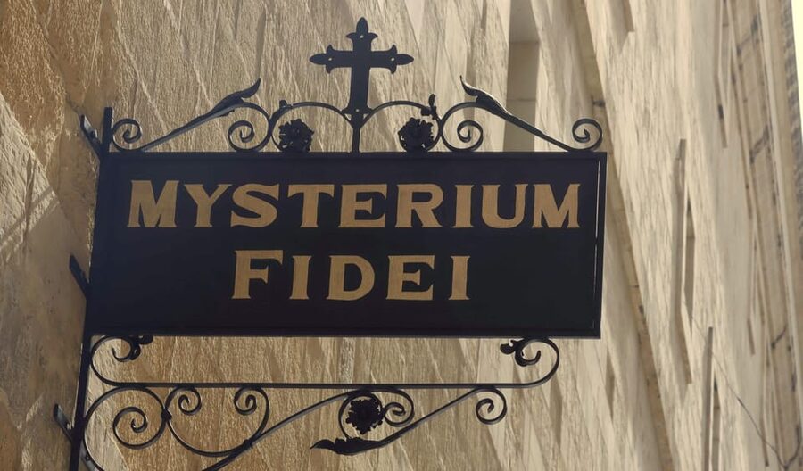 Valletta: Monastery and Secret Garden Entry Ticket - Who will appreciate this Valletta stop?