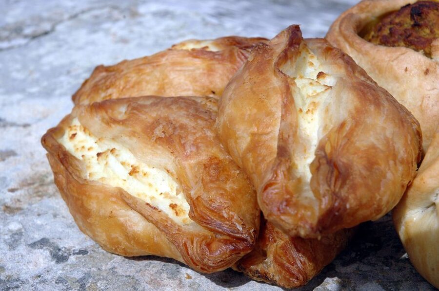 Valletta: Street Food and Culture Walking Tour - Kinnie, Cisk, and Malta in a glass