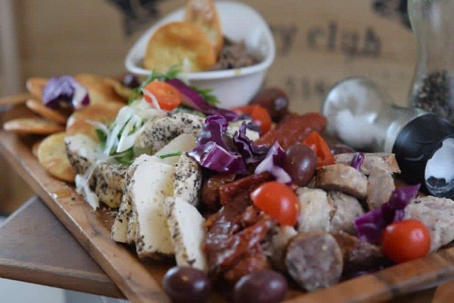 Valletta Street Food & History Tour With Private Transfers - Why food is a useful key to Valletta