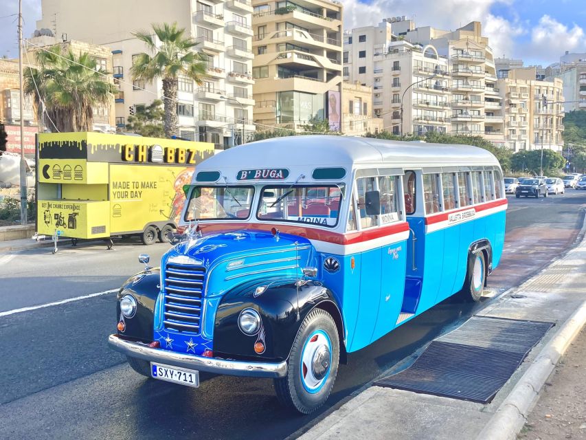 Valletta: Vintage Bus to Valletta, Sliema, Rabat & Mdina - Starting in Valletta beside Triton Fountain